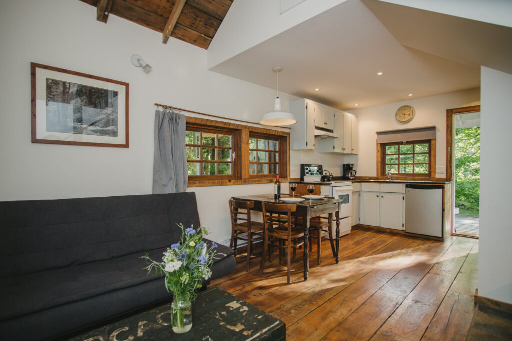 Squamish Cabin Rentals Sunwolf Riverside Resort