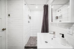 Web - RP bathroom2